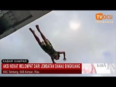 AKSI NEKAT MELOMPAT DARI JEMBATAN DANAU BINGKUANG